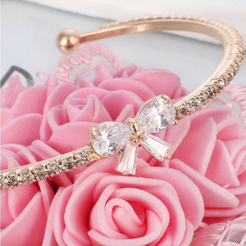 Gold bangle set - Picture 3 of 4